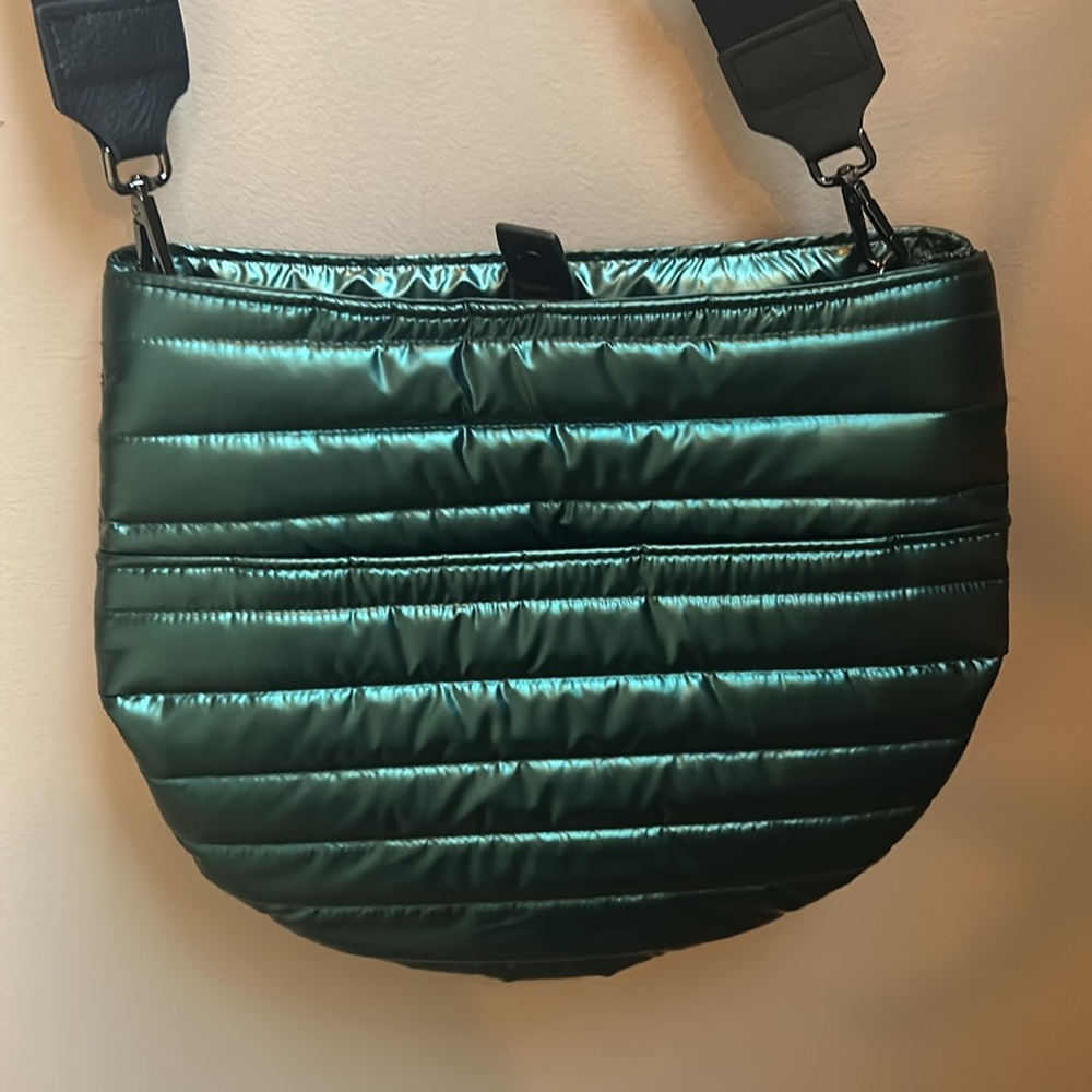 Think Rolyn U Messenger Bag - Green - Picture 3 of 5